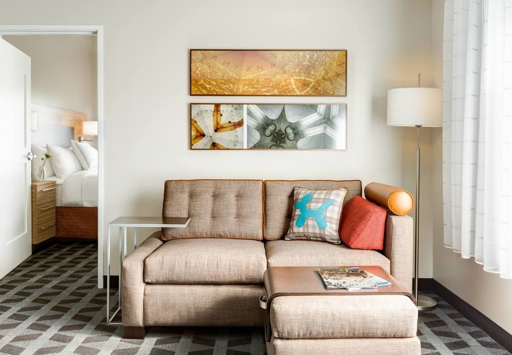 Towneplace Suites By Marriott Kansas City Airport Экстерьер фото